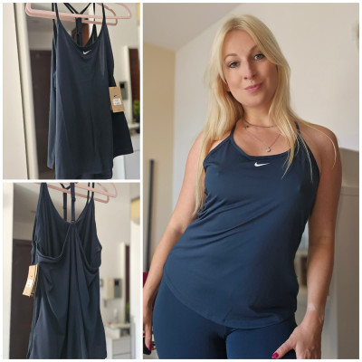 Nike SportTop