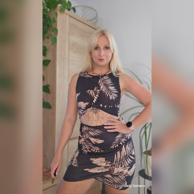 Sexy Sommerkleid mit CutOut